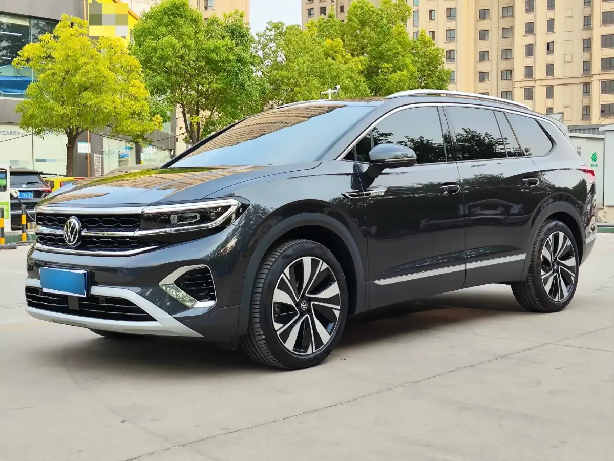 2021 Volkswagen Talagon 2.0T 220HP L4 7DCT