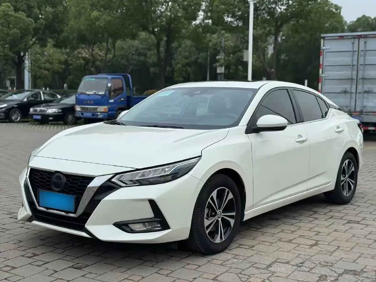 2022 Nissan Sylphy 1.6L 135HP L4 CVT