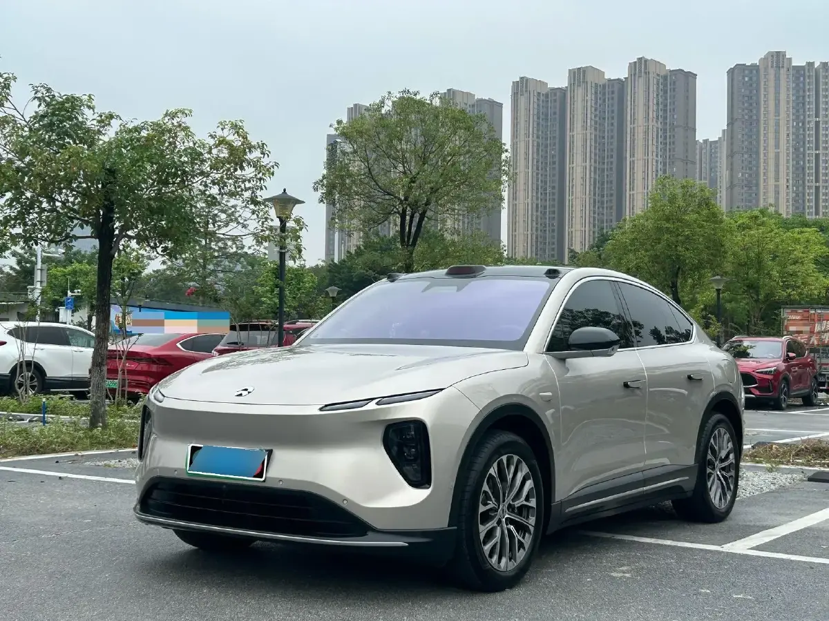 2023 NIO EC6 BEV 75KWH