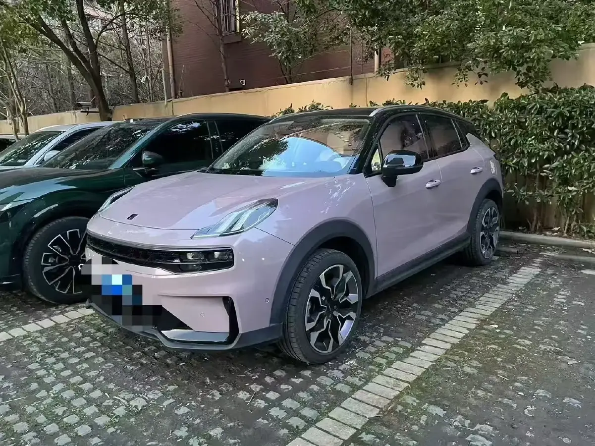 2023 LYNK&CO 06 1.5T 181HP L4 7DCT