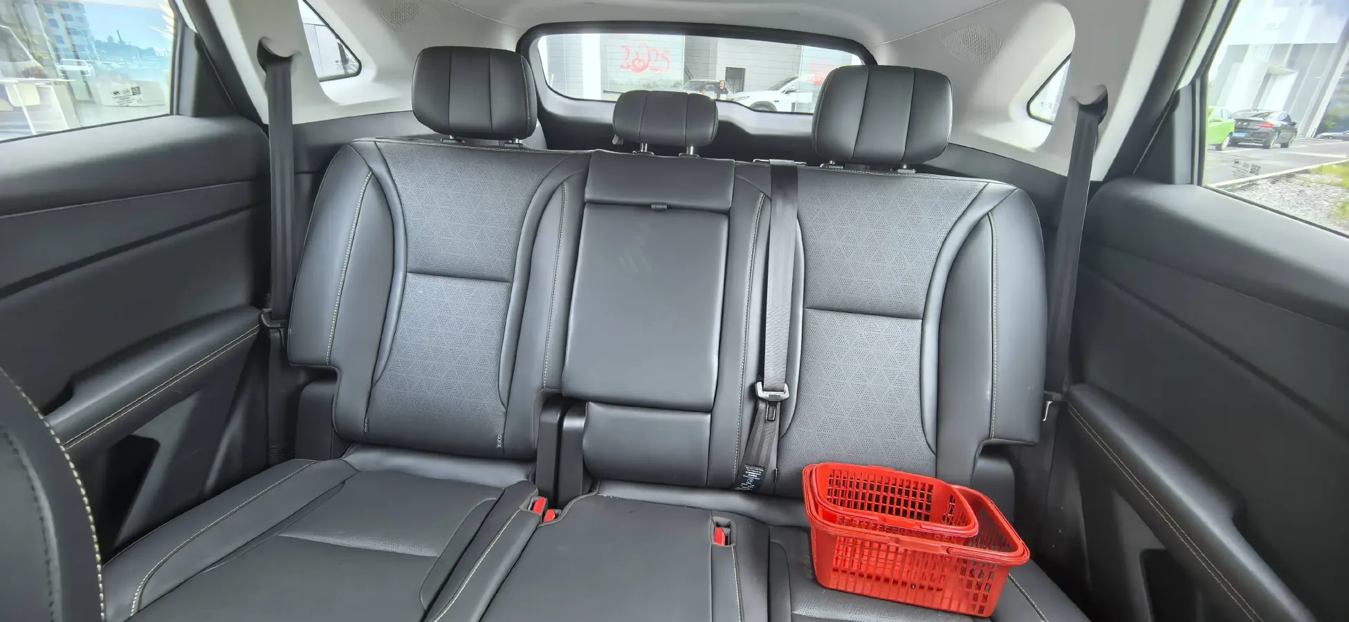 2024 KaiYi KunLun 1.5T 139HP L4 E-CVT PHEV 22.48KWH,autocango,china used car exporter,china ev exporter,chinese used car exporter,chinese used ev exporter