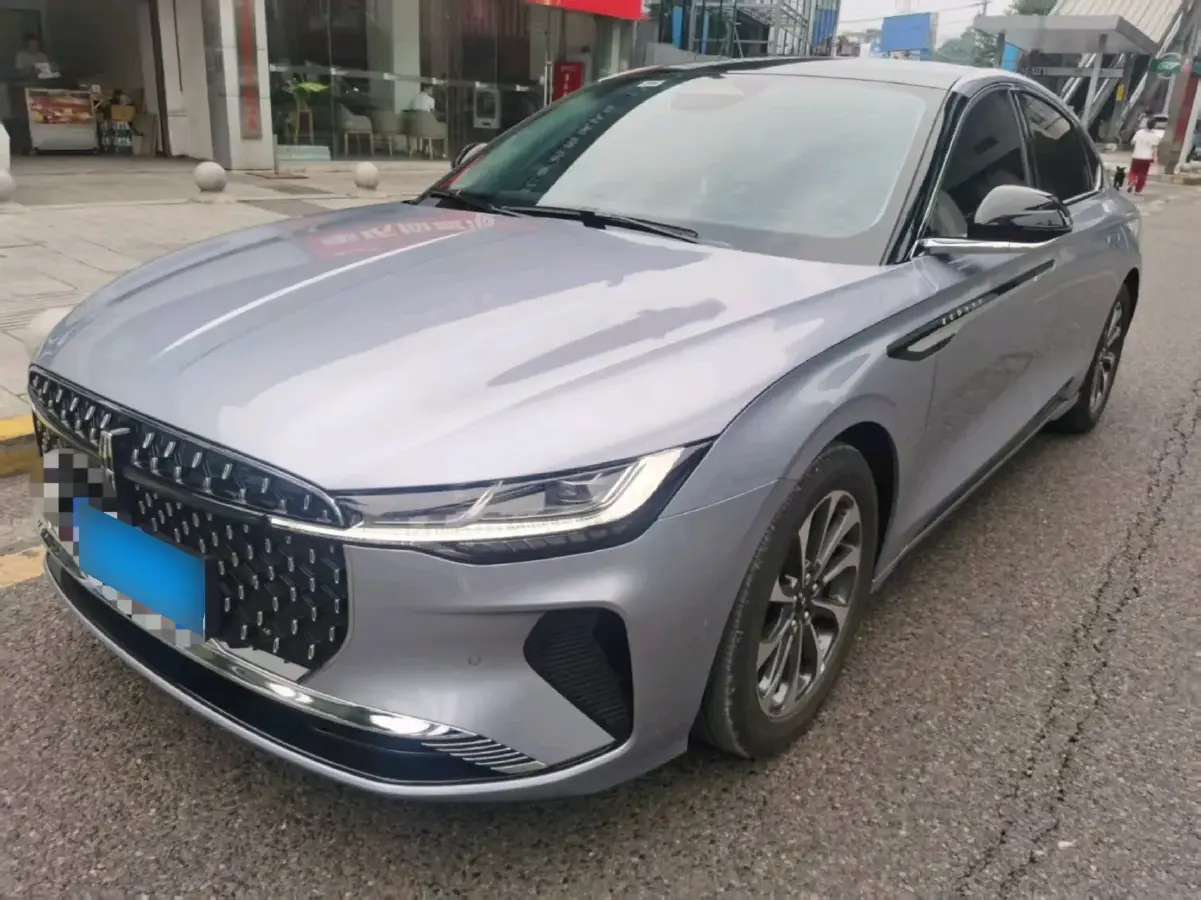 2024 Lincoln Z 2.0T 261HP L4 8AT