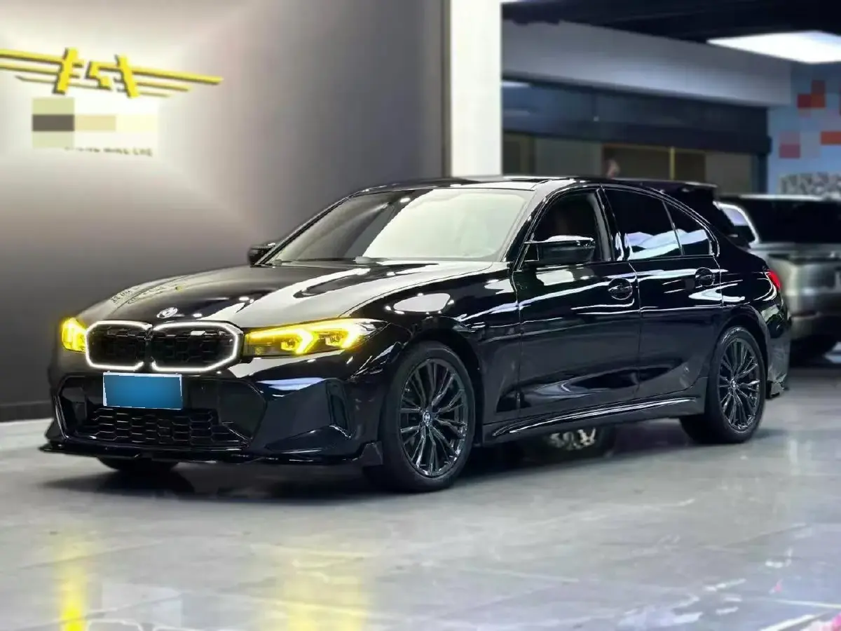 2023 BMW 3 Series 2.0T 184HP L4 8AT