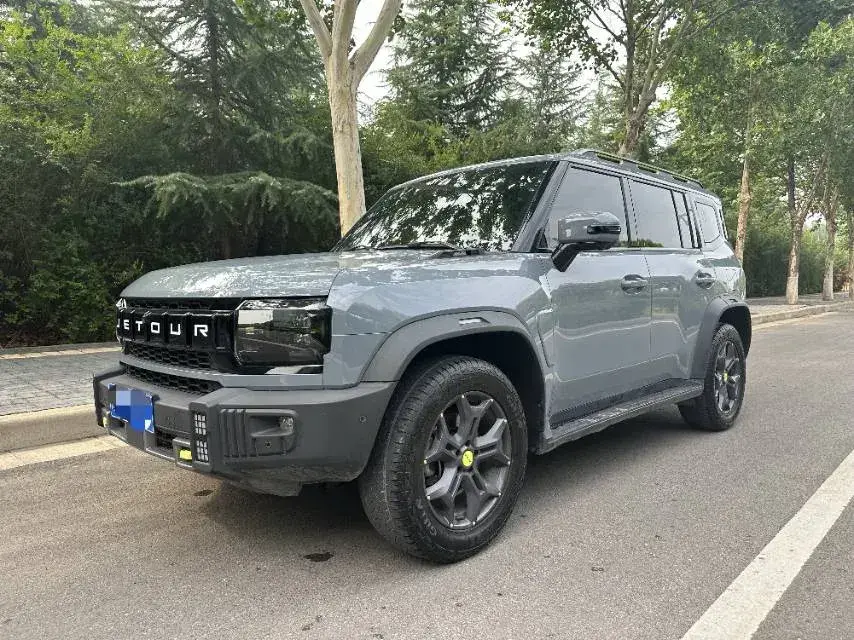 2023 Jetour Traveller 2.0T 254HP L4 7DCT