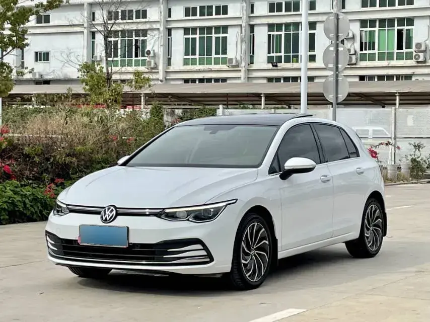 2021 Volkswagen Golf 1.4T 150HP L4 7DCT