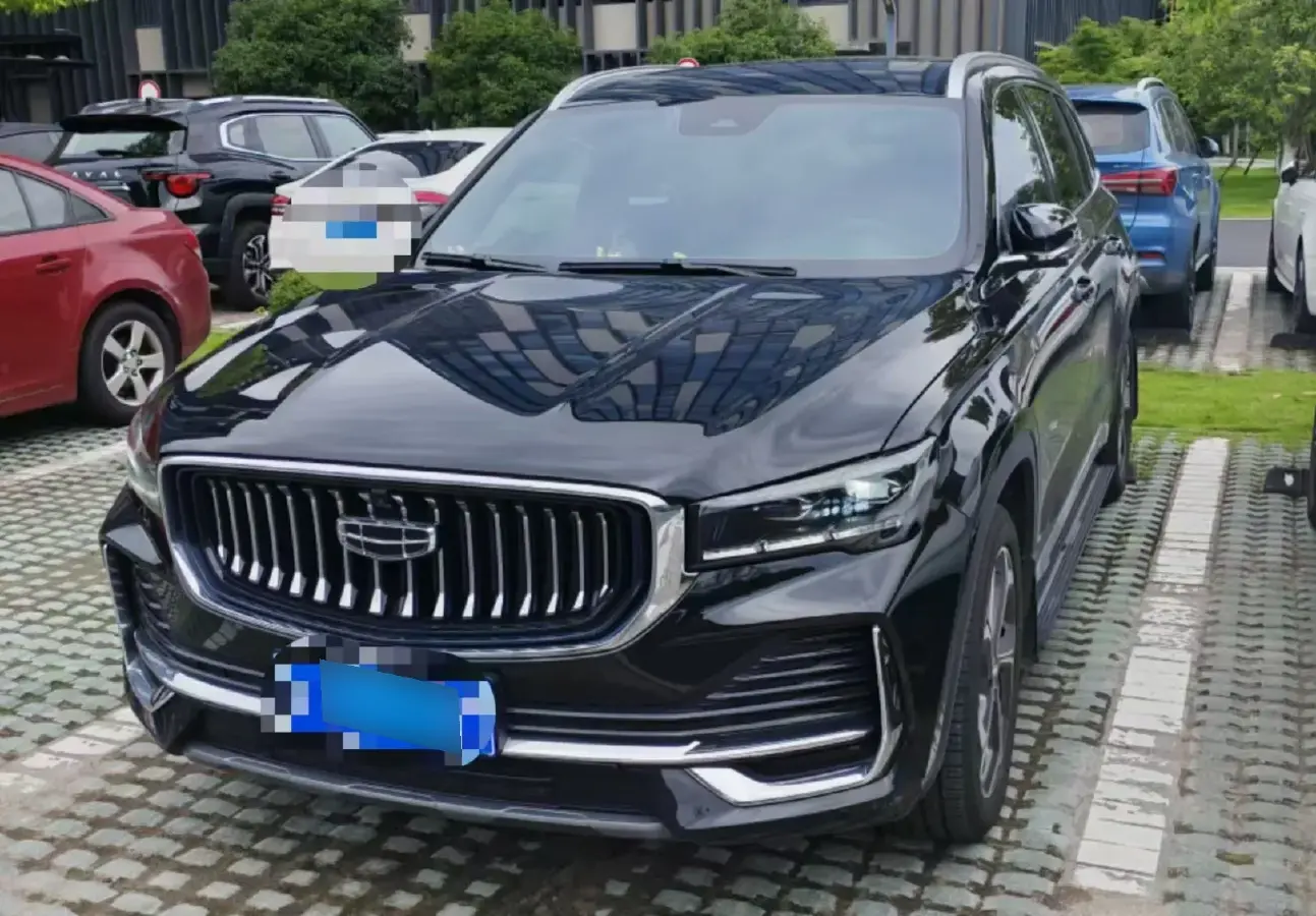 2024 Geely Monjaro 2.0T 218HP L4 7DCT