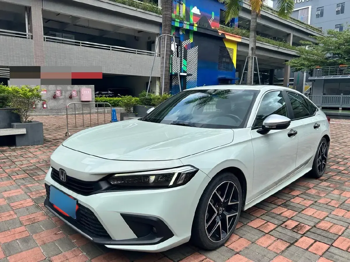 2023 Honda Civic 2.0L 143HP L4 E-CVT Hybrid