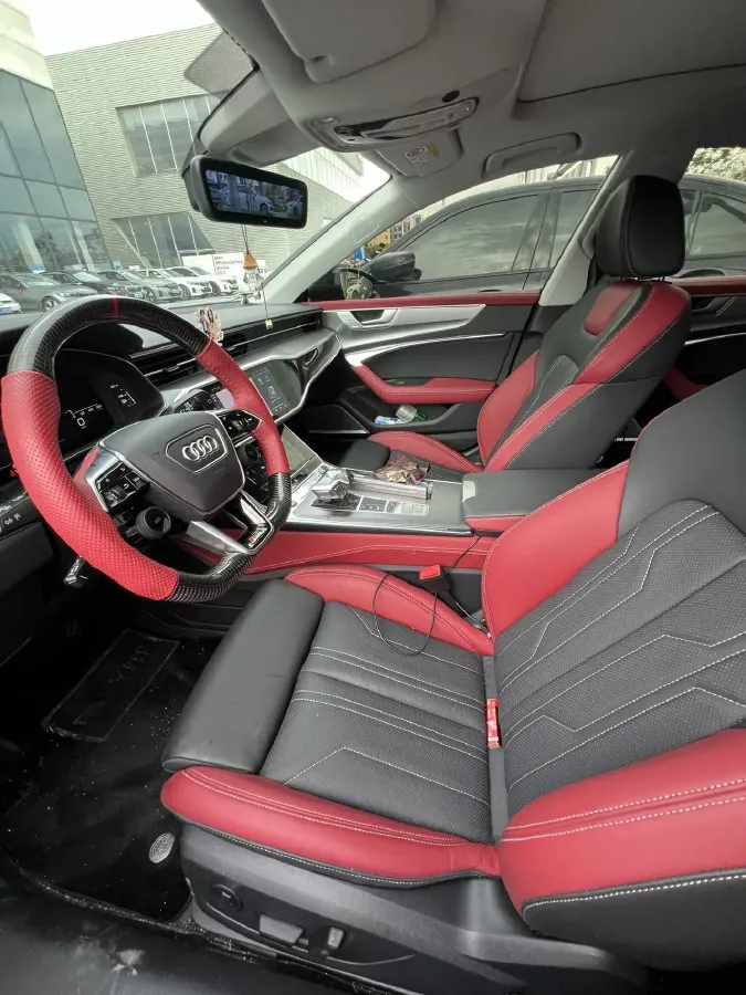 2025 Audi A7 2.0T 265HP L4 7DCT,autocango,china used car exporter,china ev exporter,chinese used car exporter,chinese used ev exporter