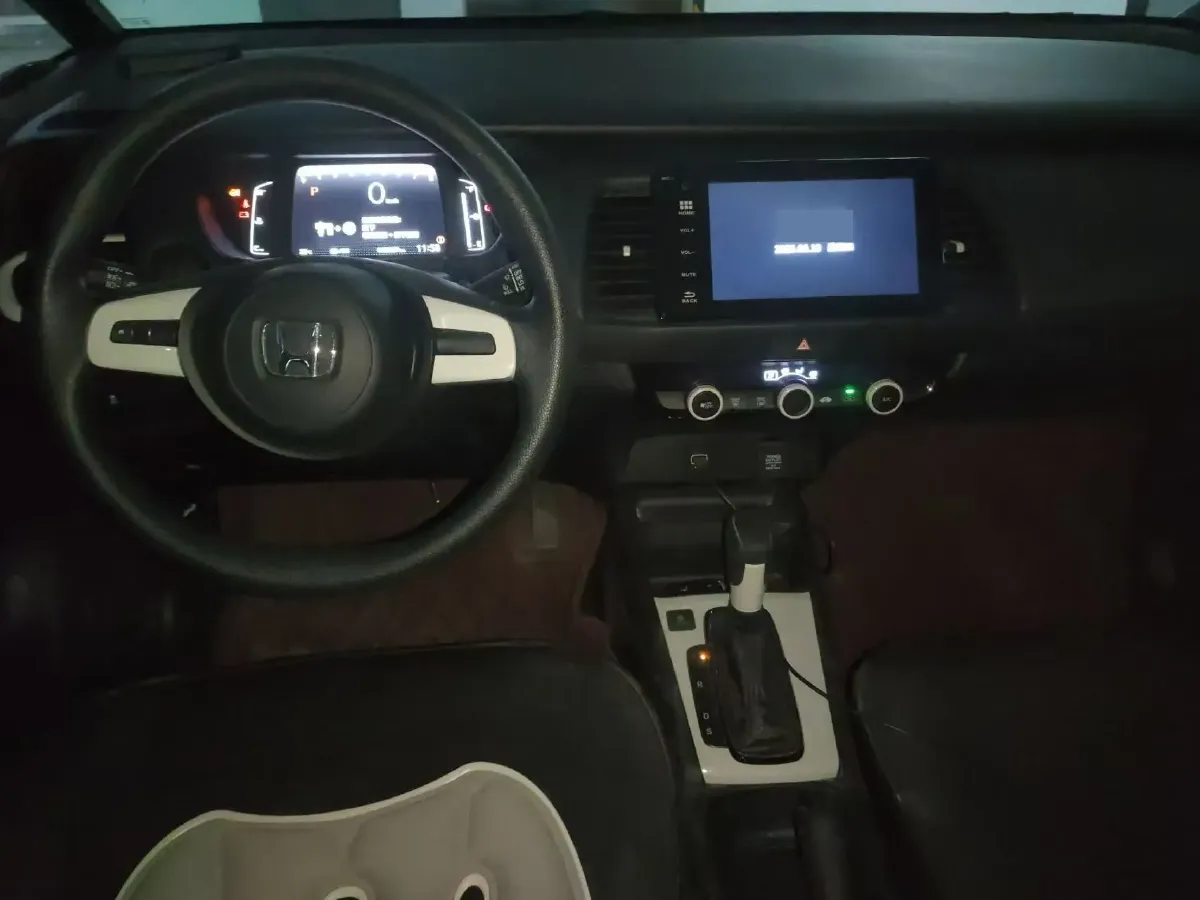 2022 Honda Fit 1.5L 131HP L4 CVT,autocango,china used car exporter,china ev exporter,chinese used car exporter,chinese used ev exporter