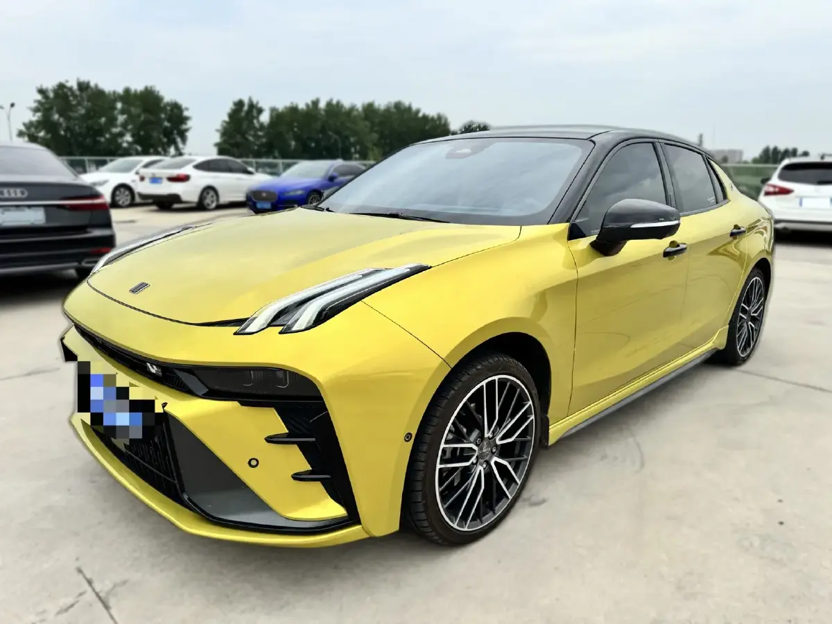 2023 LYNK&CO 03 2.0T 265HP L4 8AT
