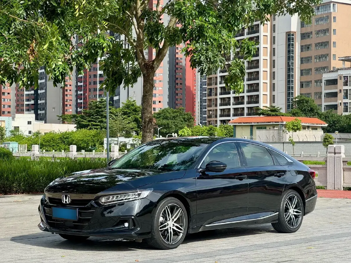 2022 Honda Accord 1.5T 194HP L4 CVT
