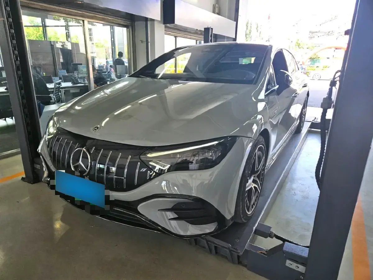 2023 Mercedes-Benz EQE AMG BEV 96.1KWH