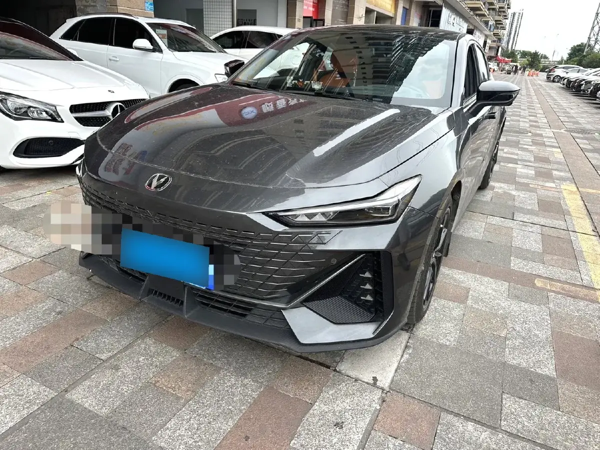 2022 ChangAn UNI-V 1.5T 188HP L4 7DCT