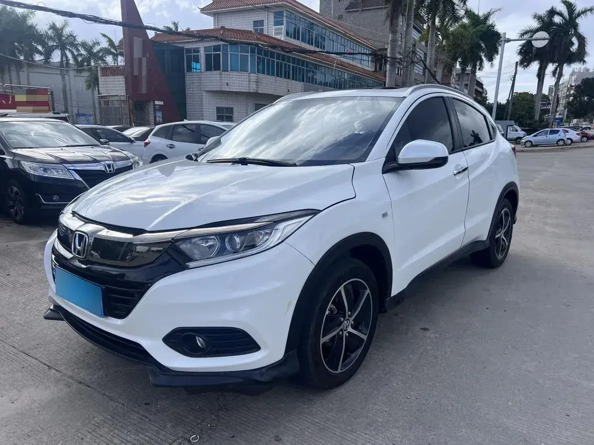 2022 Honda Vezel 1.5L 131HP L4 CVT