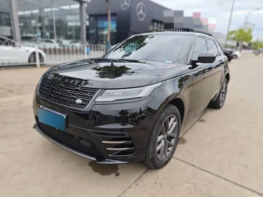 2024 Land Rover Range Rover Velar 2.0T 250HP L4 8AT