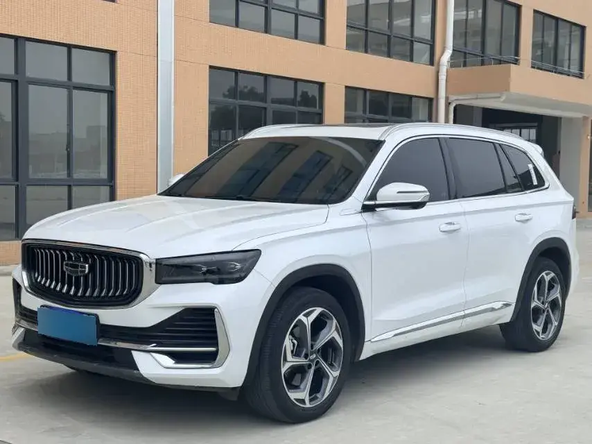 2024 Geely Monjaro 2.0T 238HP L4 8AT