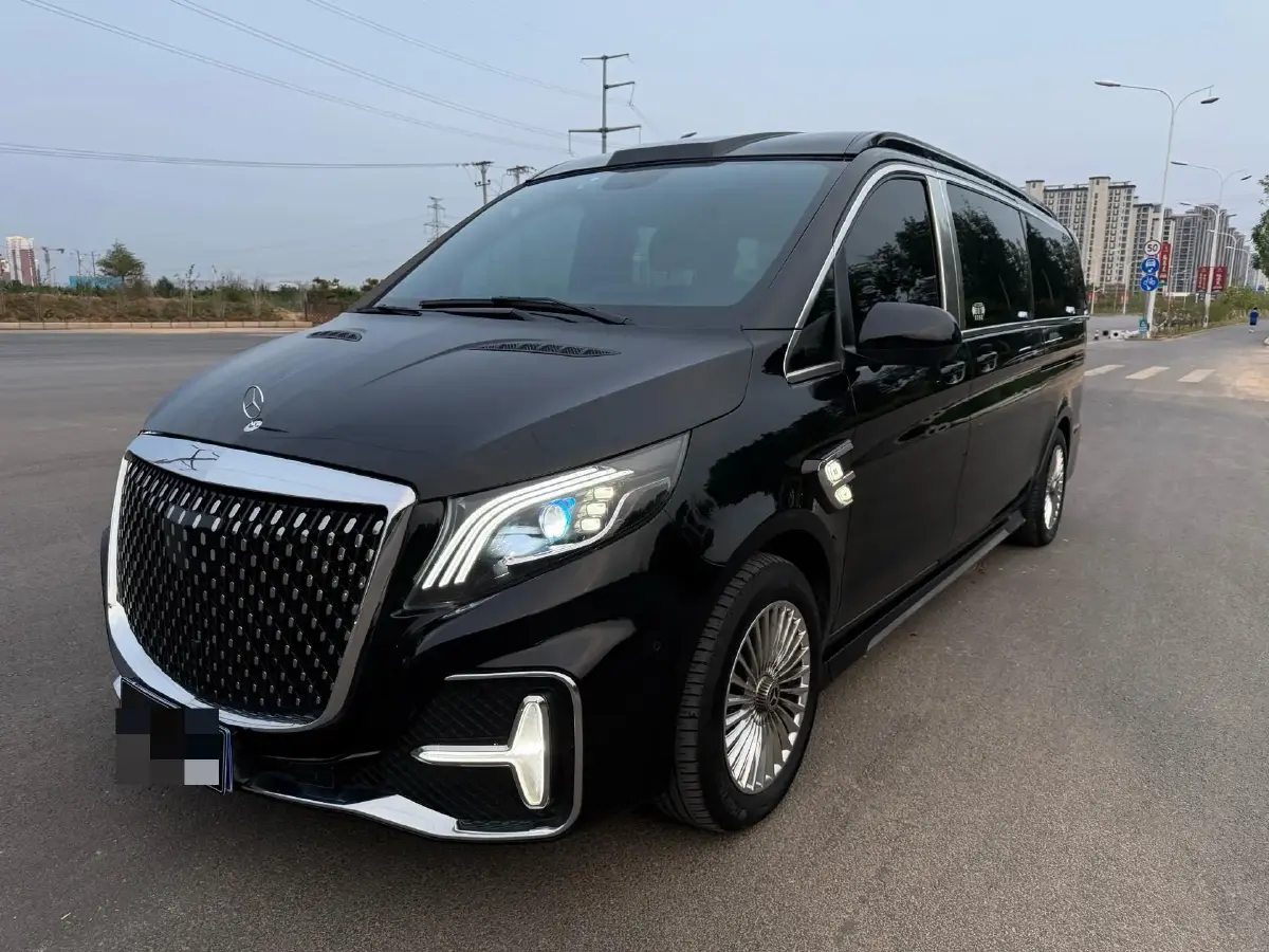 2021 Mercedes-Benz Vito 2.0T 211HP L4 9AT