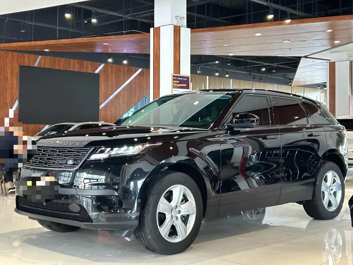 2024 Land Rover Range Rover Velar 2.0T 250HP L4 8AT