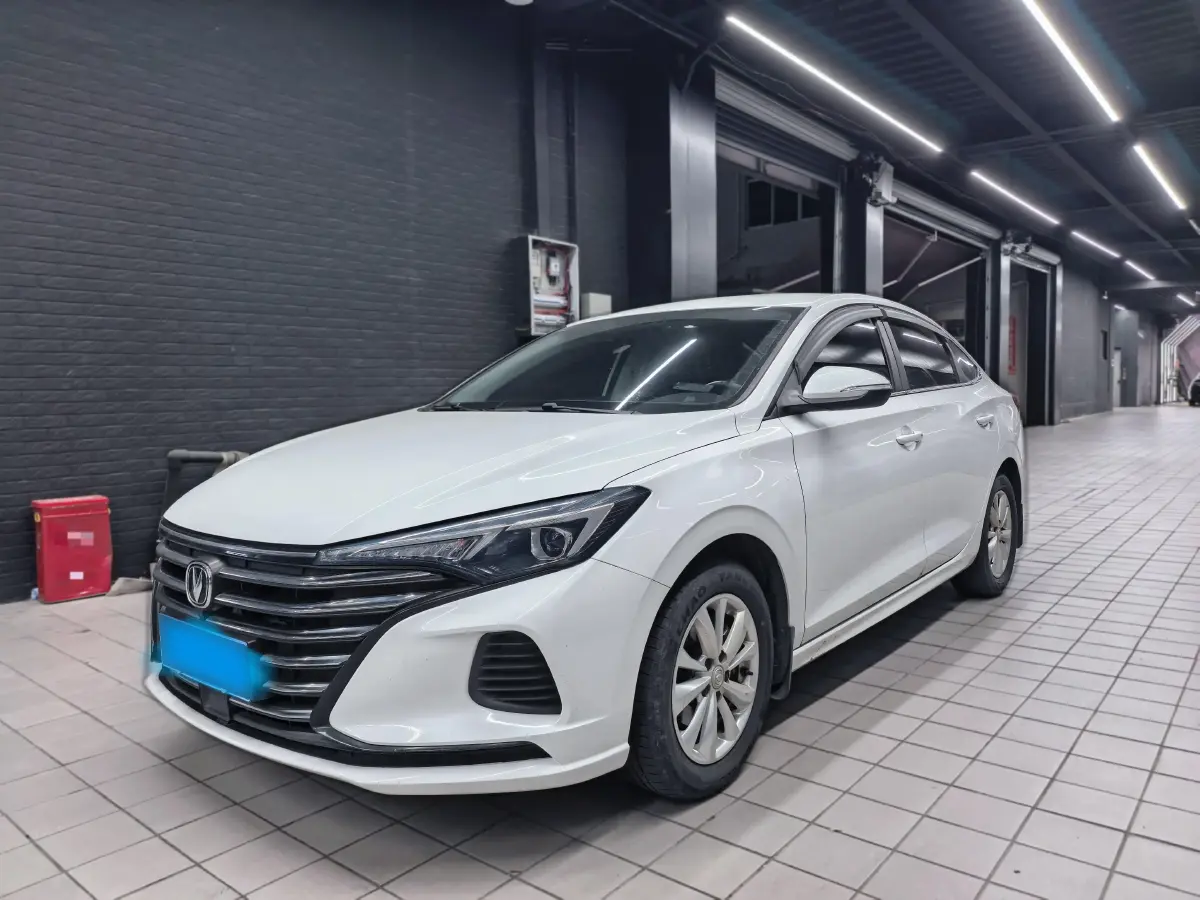 2022 ChangAn Eado 1.6L 128HP L4 CVT