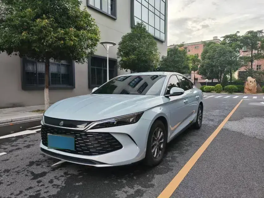 2024 BYD QinL 1.5L 101HP L4 E-CVT PHEV 10.08KWH