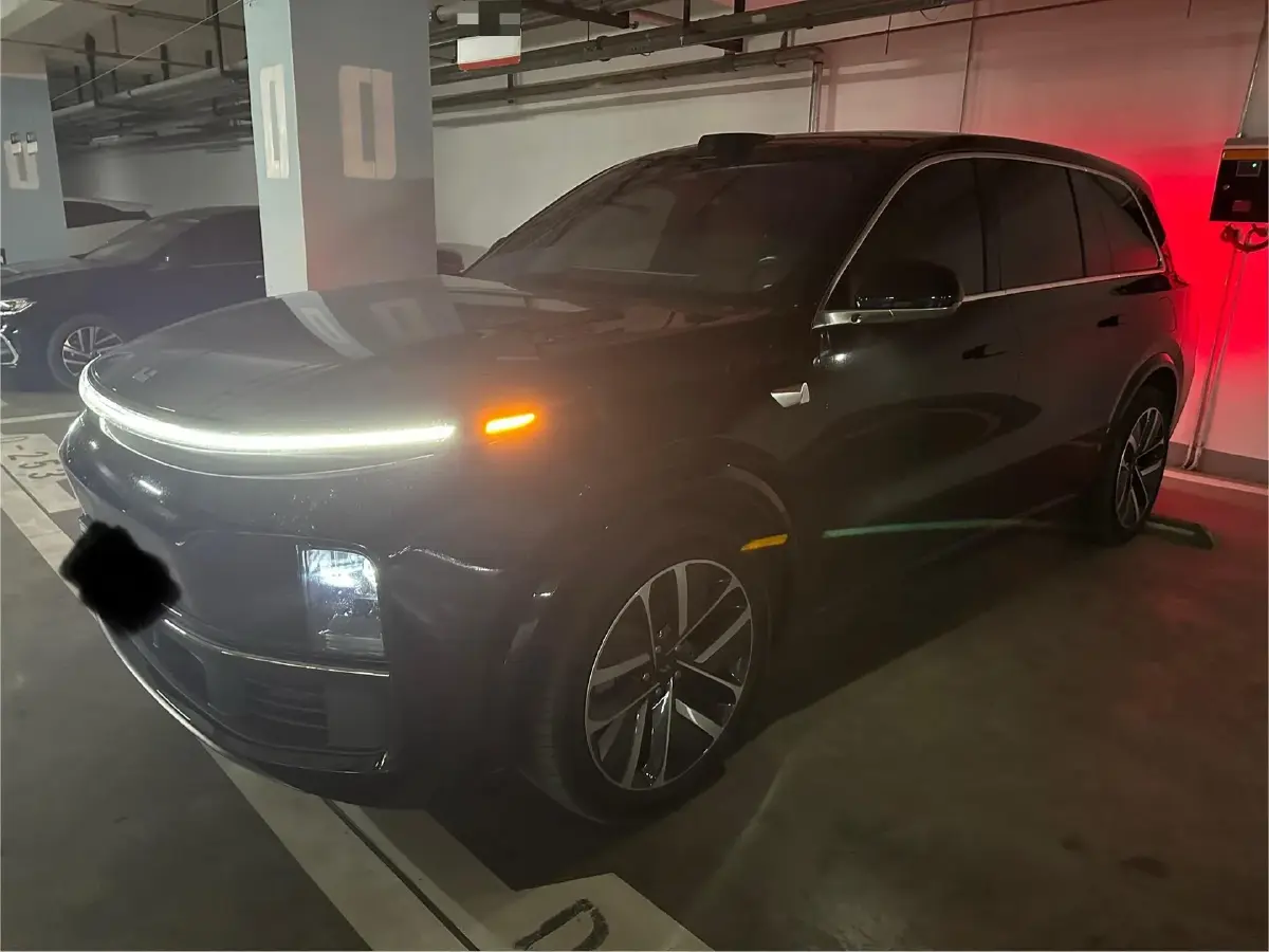 2022 Li L9 Range Extended 154HP REEV 42.6KWH