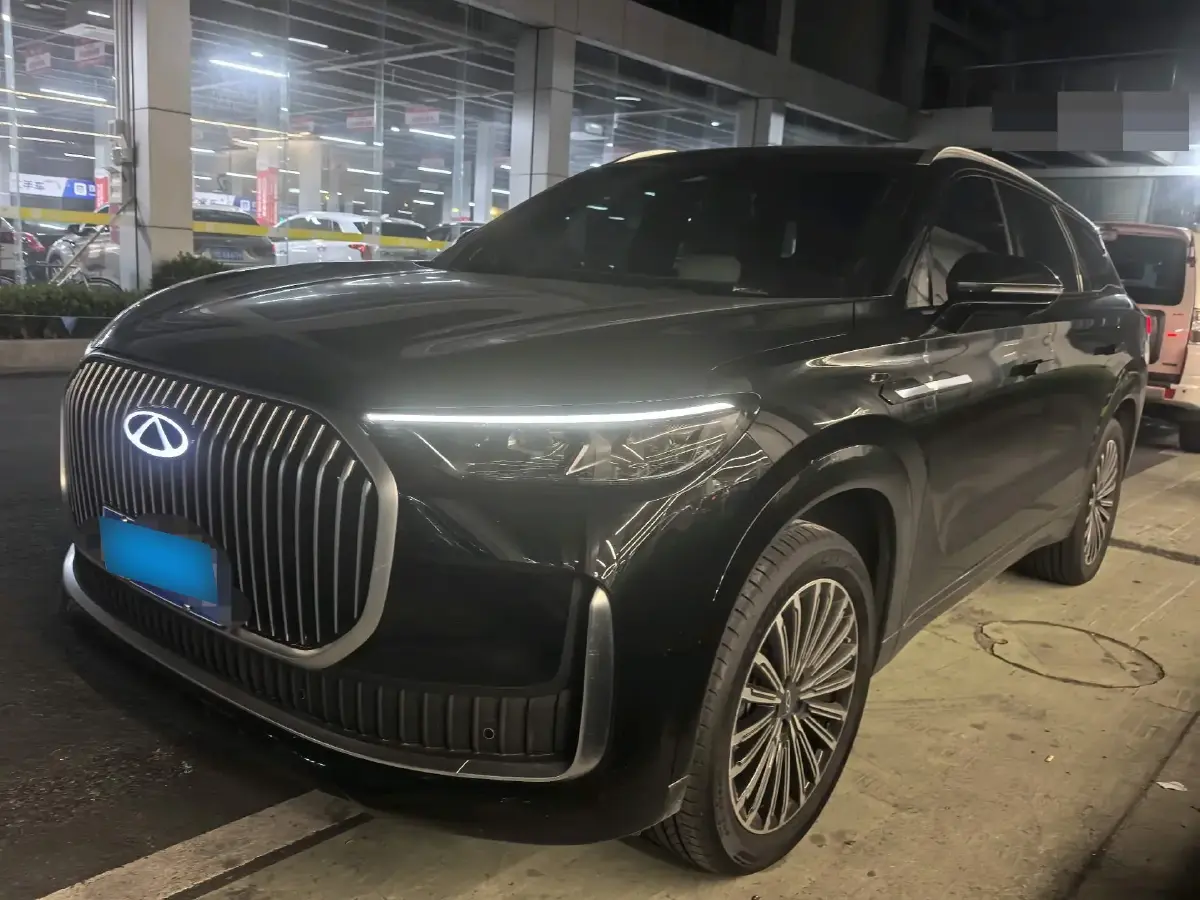 2025 Chery Tiggo 9 2.0T 261HP L4 7DCT