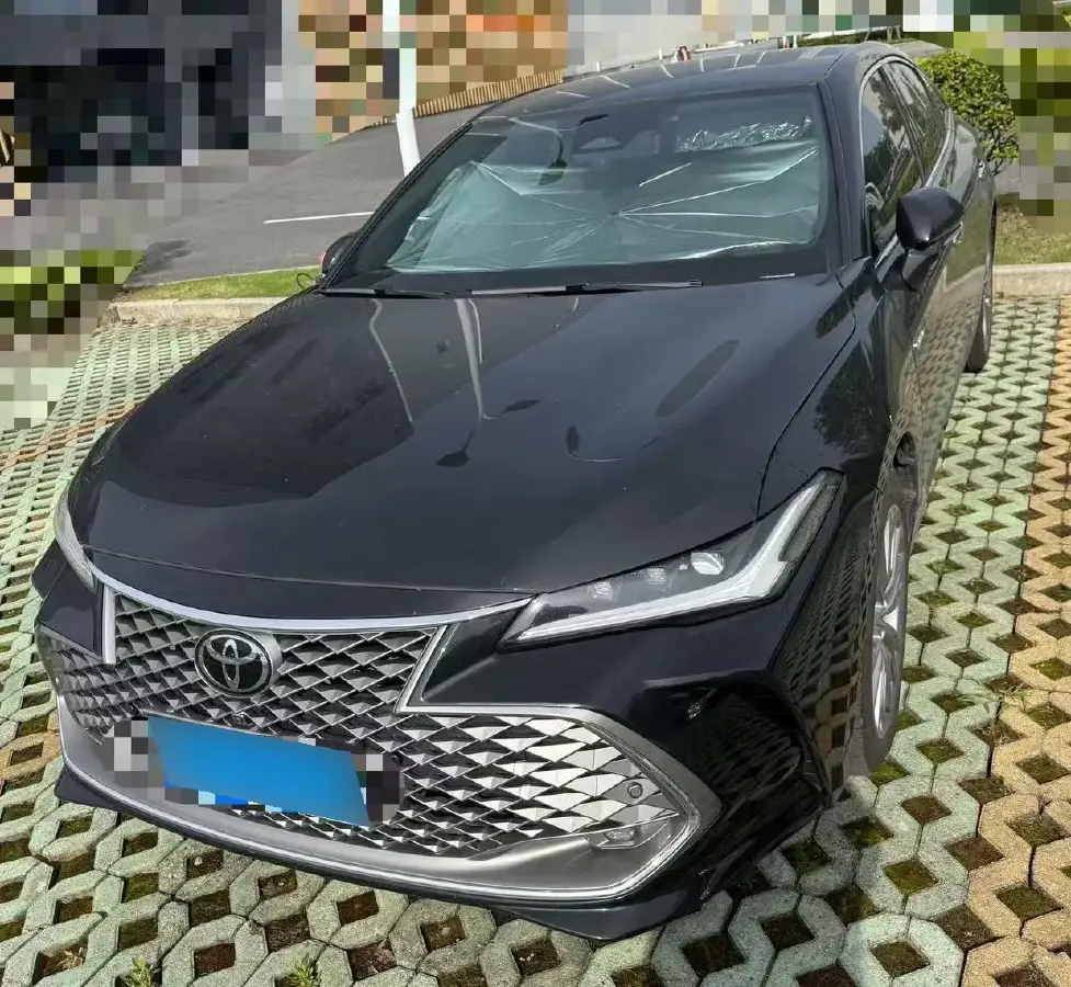 2024 Toyota Avalon 2.5L 185HP L4 E-CVT Hybrid