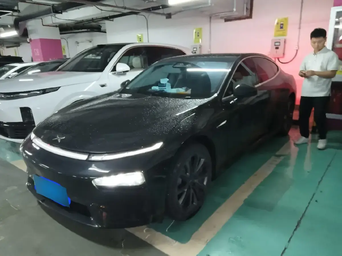 2023 Xpeng P7 BEV 70.8KWH