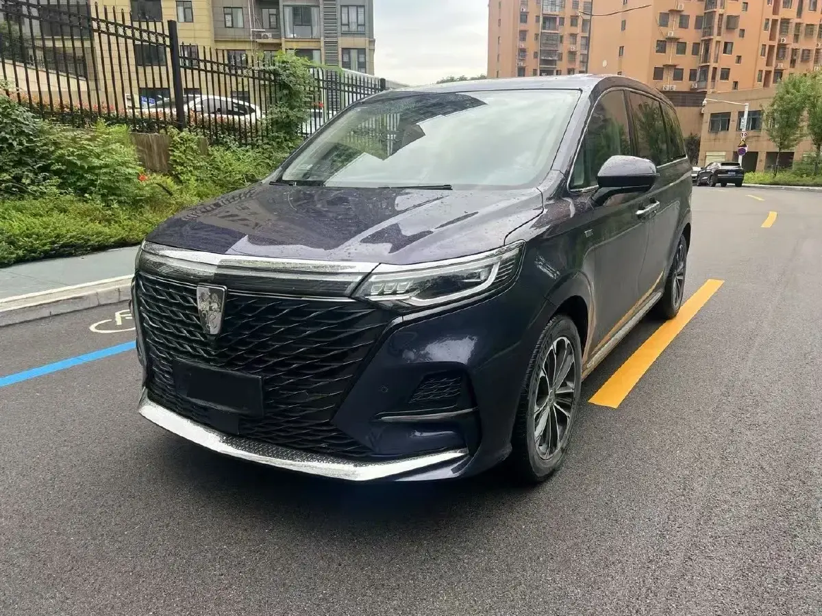 2022 Roewe iMAX8 2.0T 234HP L4 8AT