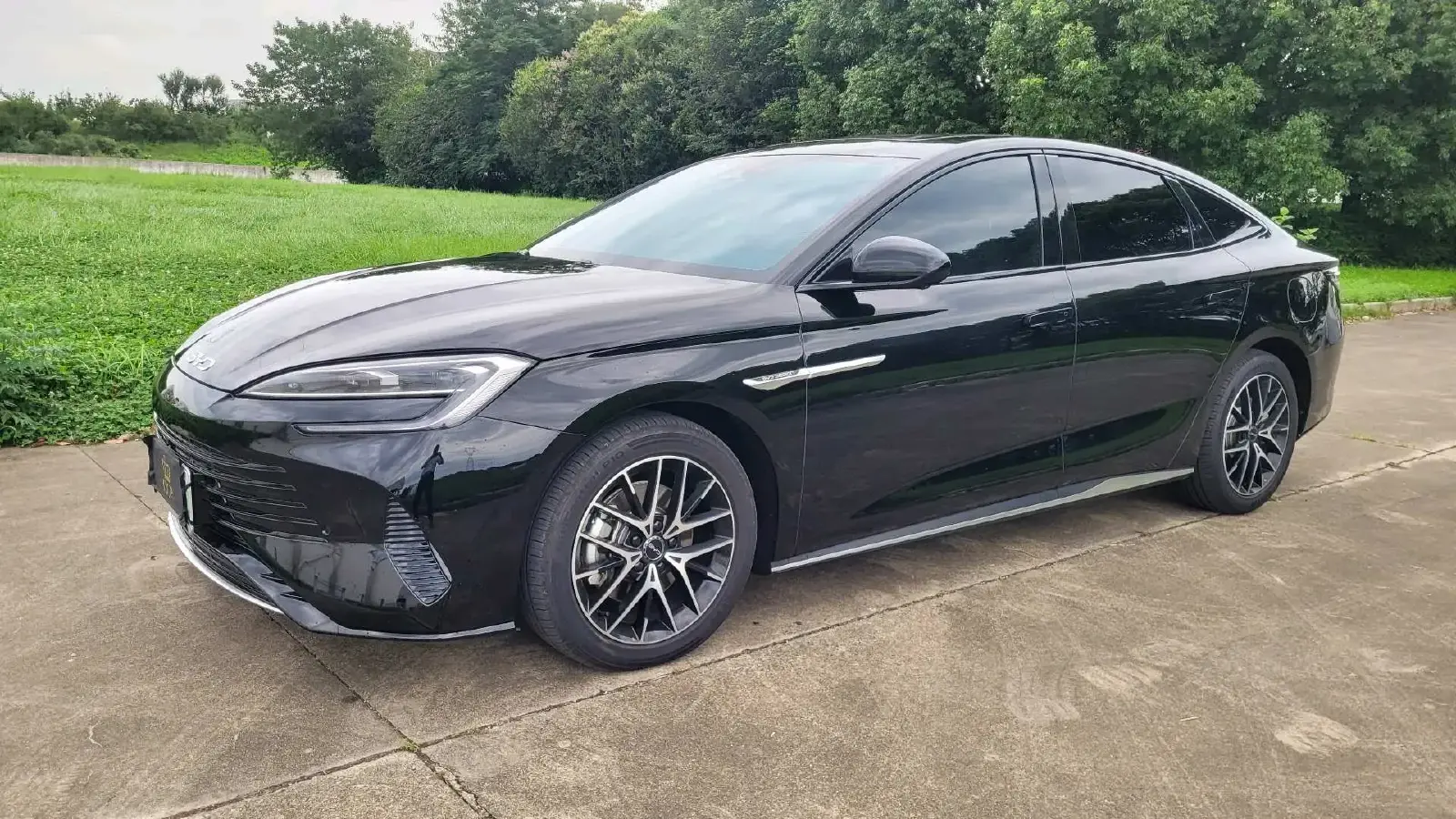 2024 BYD Seal 1.5L 110HP L4 E-CVT PHEV 17.6KWH