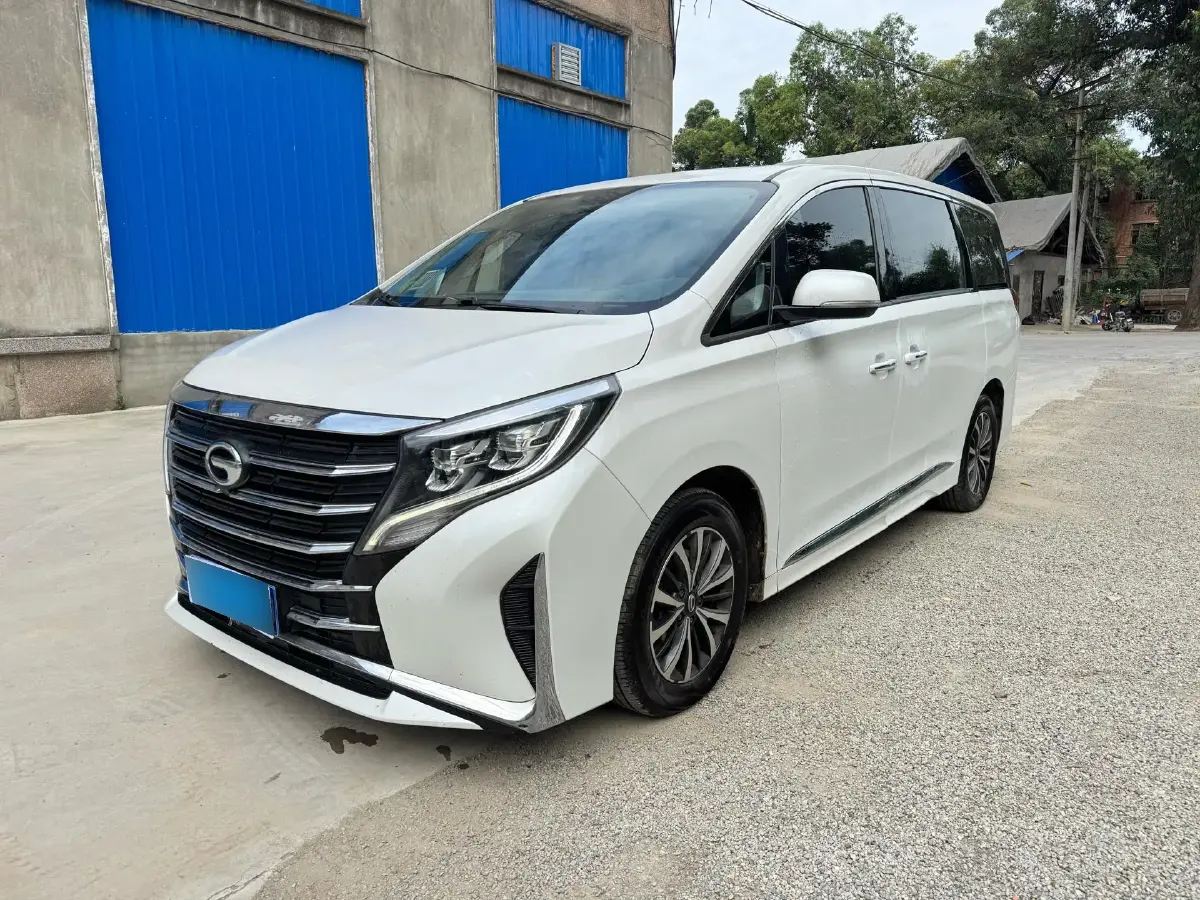 2021 GAC Trumpchi M8 2.0T 252HP L4 8AT