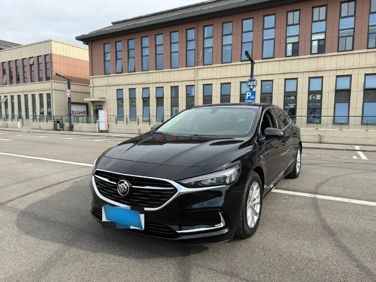 2022 Buick Larcosse 1.5T 169HP L4 9AT