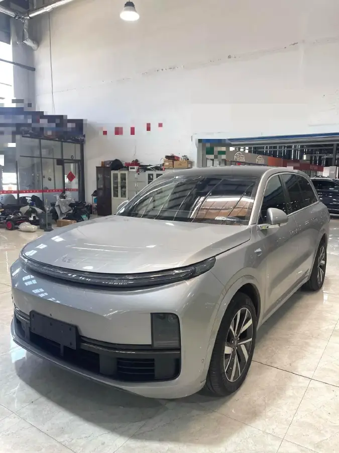 2023 Li L8 Range Extended 154HP REEV 40.9KWH