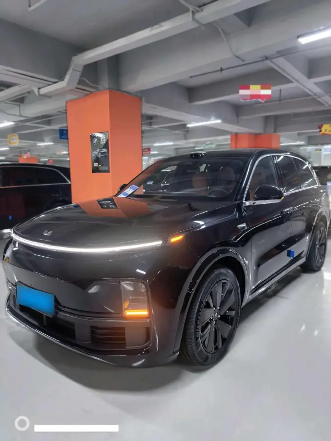 2025 Li L8 Range Extended 154HP REEV