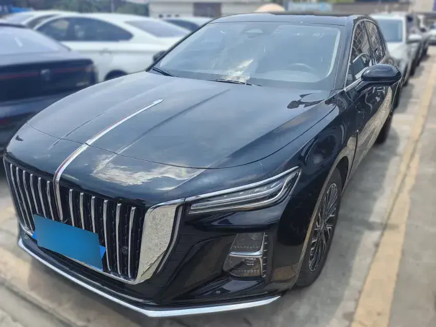 2024 HongQi H5 2.0T 224HP L4 8AT 2024 HongQi H5 2.0T 224HP L4 8AT