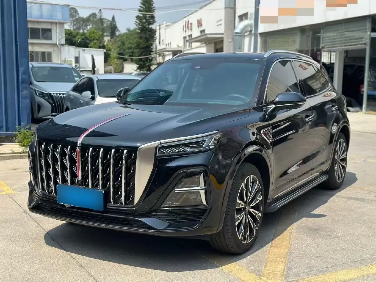 2023 HongQi HS5 2.0T 252HP L4 8AT