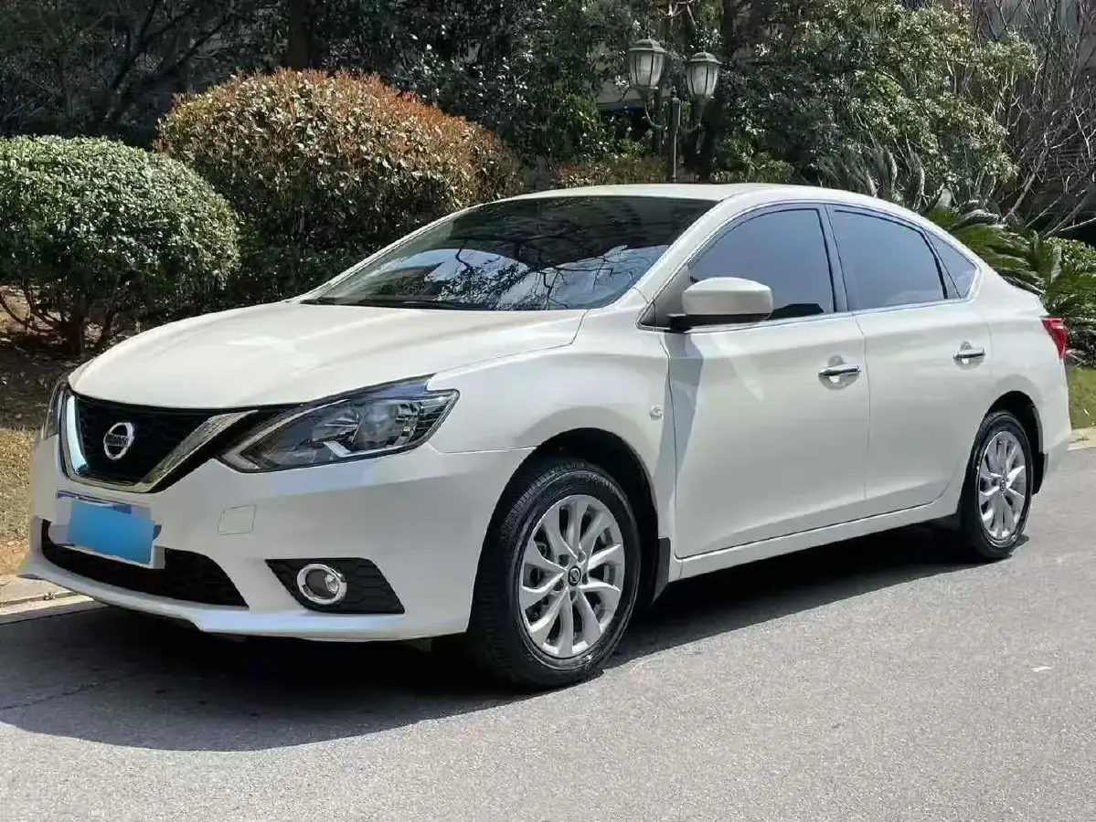 2022 Nissan Sylphy 1.6L 122HP L4 CVT