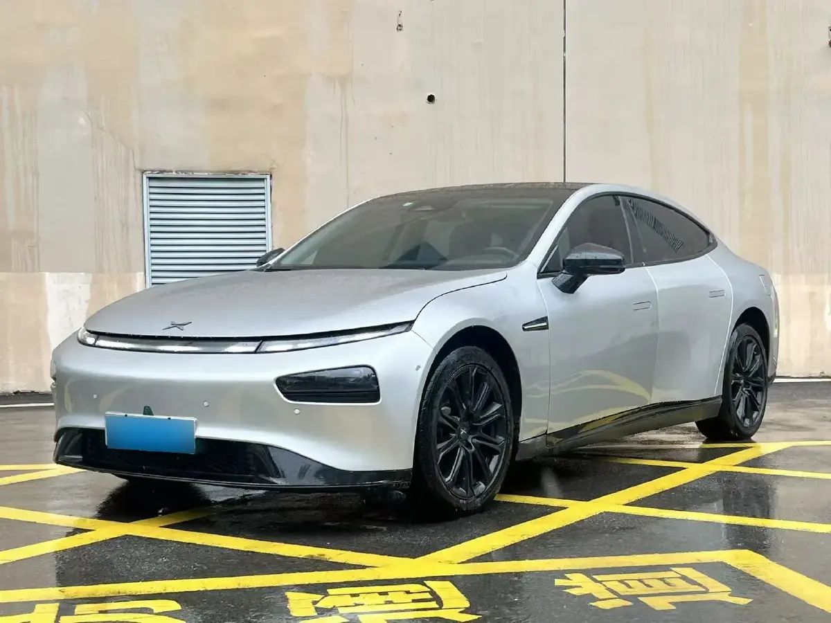 2022 Xpeng P7 BEV 83.1KWH