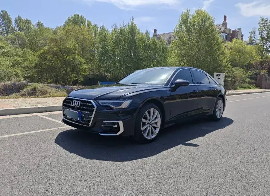 2023 Audi A6L 2.0T 245HP L4 7DCT
