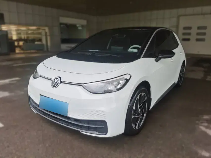 2025 Volkswagen ID.3 BEV 52.8KWH