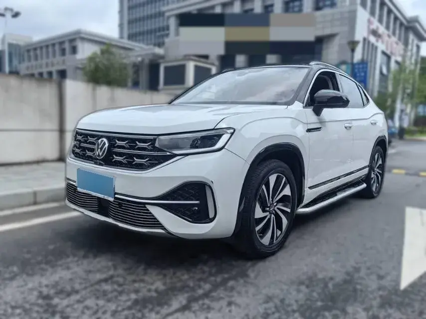 2023 Volkswagen Tayron X 2.0T 186HP L4 7DCT