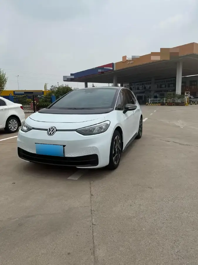 2023 Volkswagen ID.3 BEV 52.8KWH