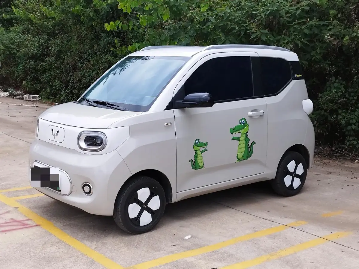 2024 WuLing HongGuang MINI EV BEV 17.3KWH
