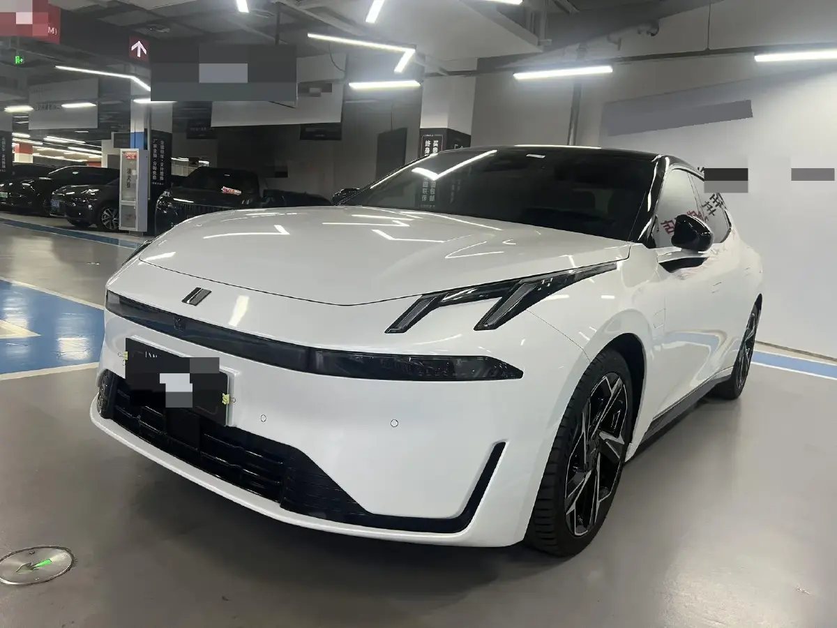 2024 LYNK&CO 07 EM-P 1.5T 163HP L4 3DHT PHEV 18.99KWH