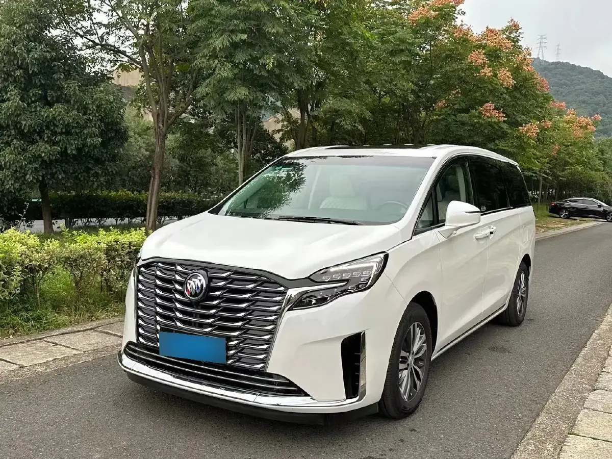 2022 Buick GL8 2.0T 237HP L4 9AT