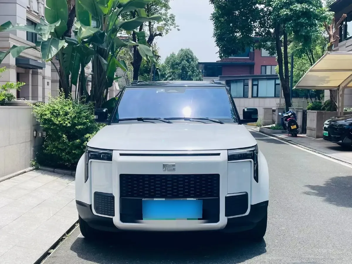 2024 ROX 01 1.5T 152HP L4 REEV 58.4KWH,autocango,china used car exporter,china ev exporter,chinese used car exporter,chinese used ev exporter