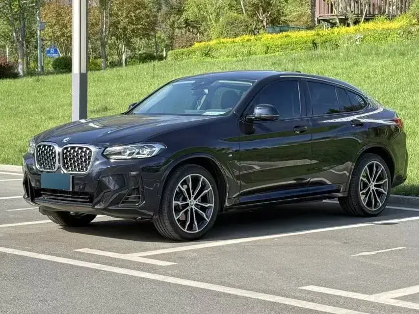 2022 BMW X4 2.0T 245HP L4 8AT