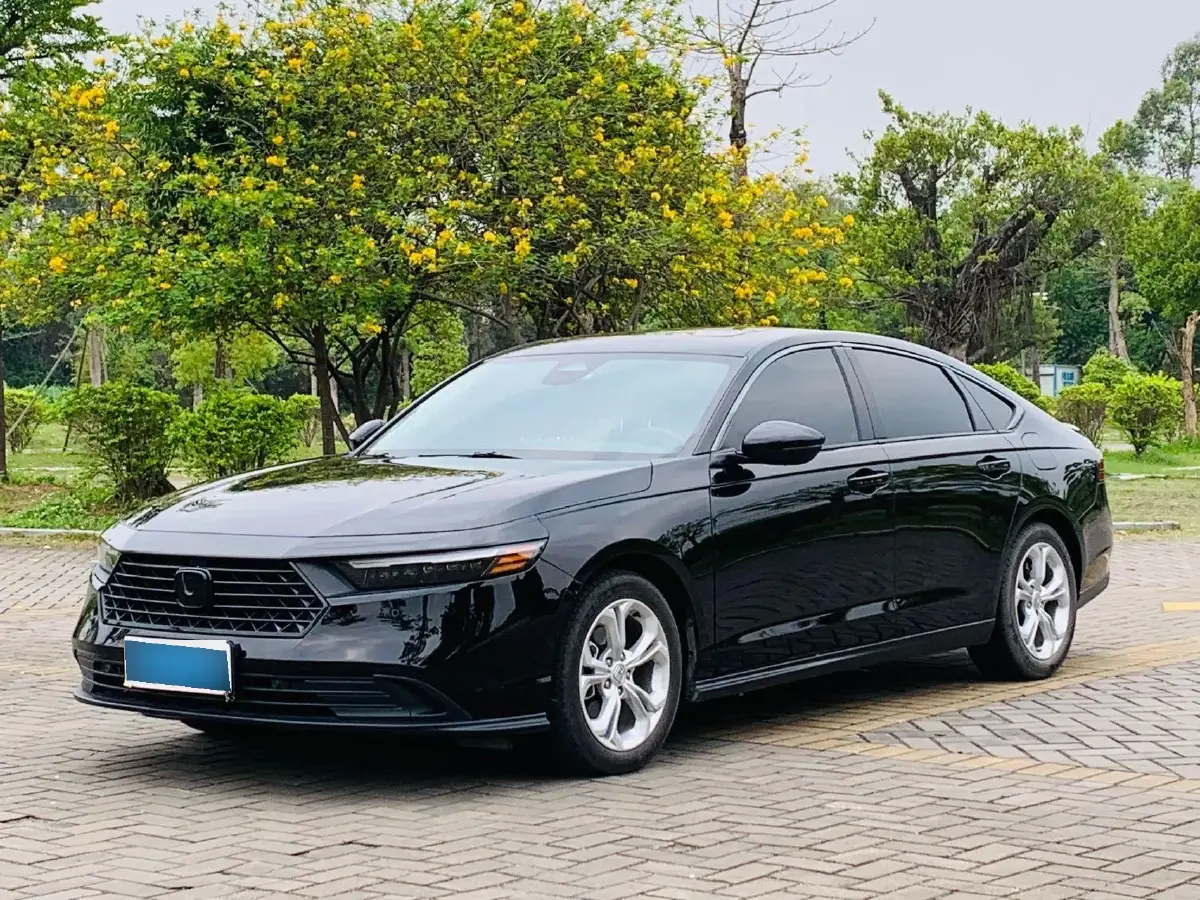 2023 Honda Accord 1.5T 192HP L4 CVT