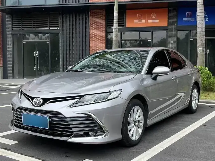 2021 Toyota Camry 2.0L 178HP L4 CVT