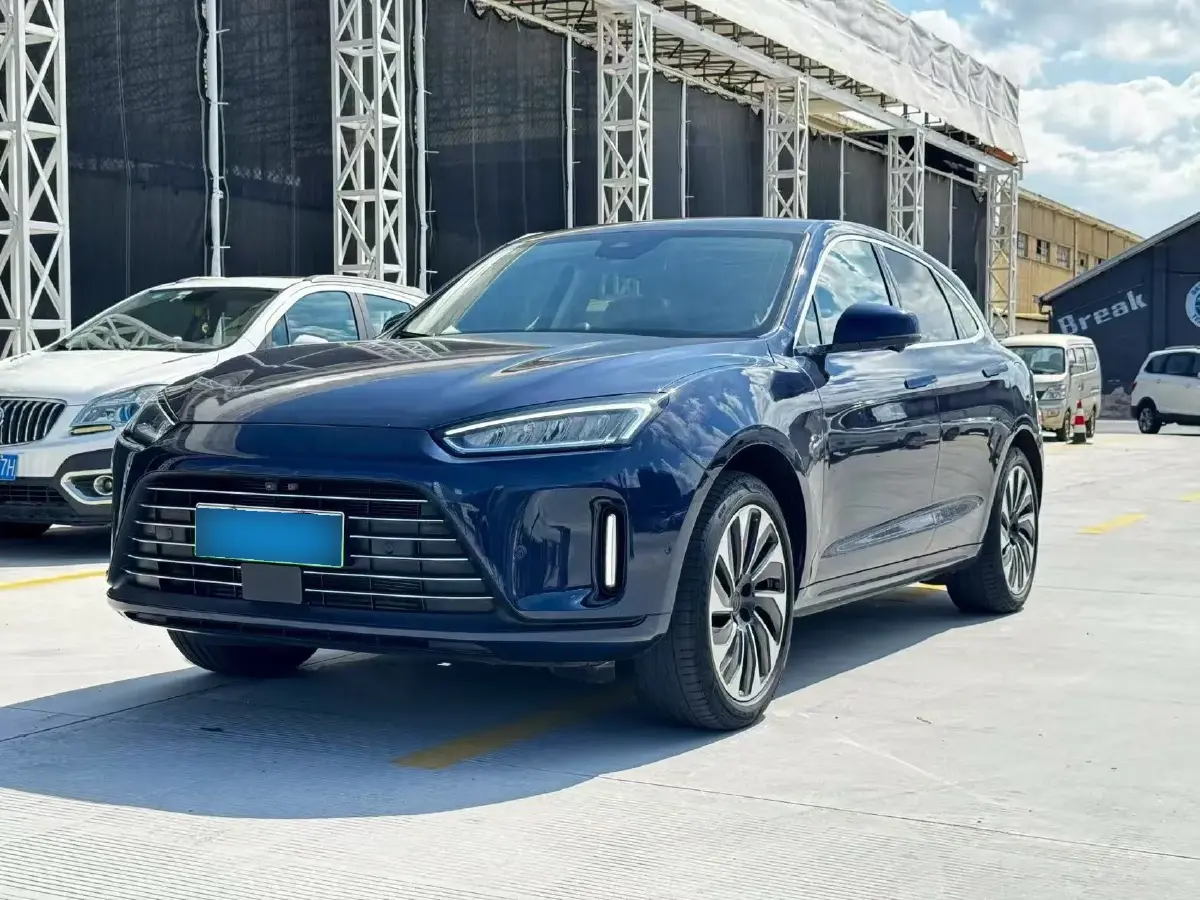 2022 HIMA AITO M5 Range Extended 125HP REEV 40KWH